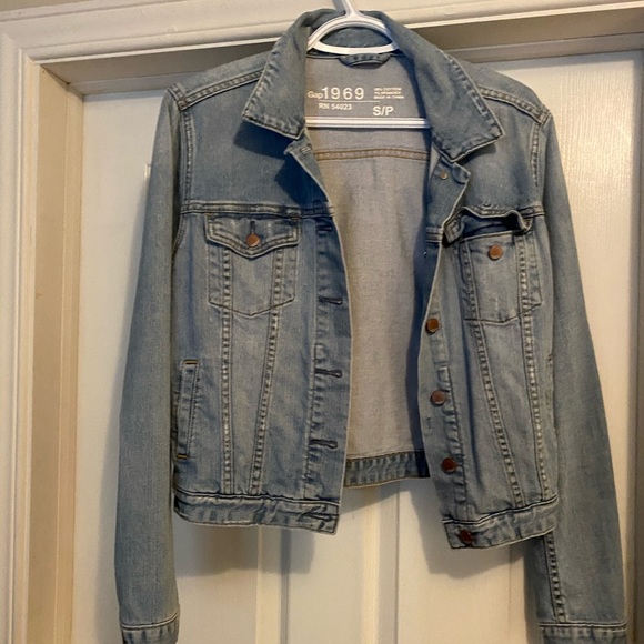 Gap Jean Jacket - Picture 1 of 2